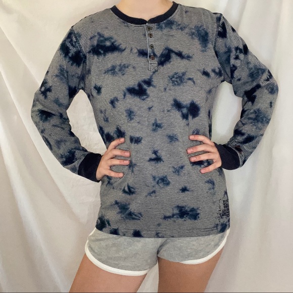 Levi’s Blue Tye Dye Striped Long Sleeve Shirt - Picture 2 of 7